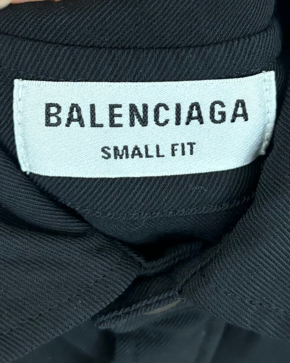 발렌시아가 블랙 오버사이즈 울 셔츠 상품이미지7