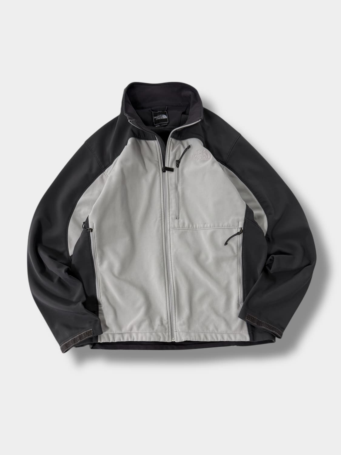 노스페이스 루즈핏 그레이 배색 테크니컬 소프트 쉘 자켓  상품이미지2