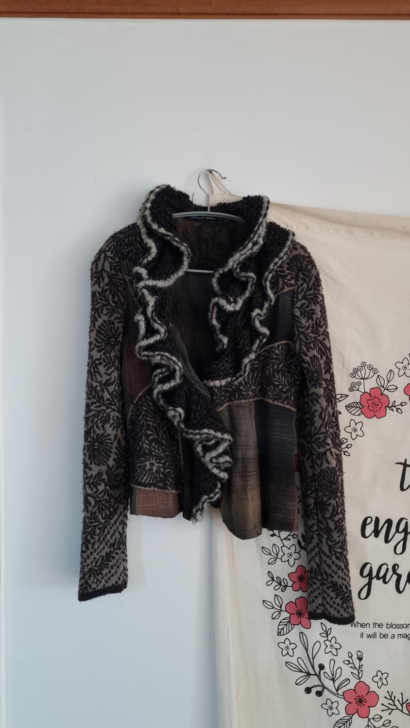 트리코시크 러플 믹스 가디건 상품이미지1