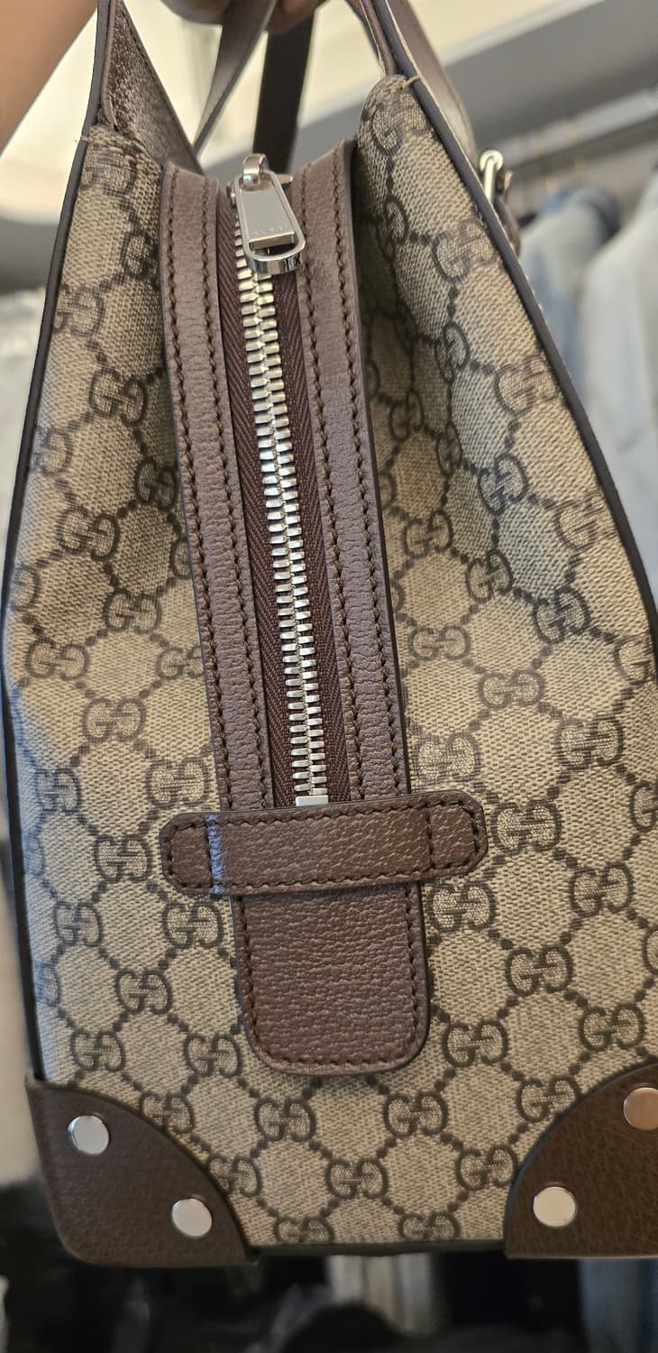 정품 구찌 GG 수프림 레더 디테일 캔버스 남성 여성 토트백  급매 상품이미지7