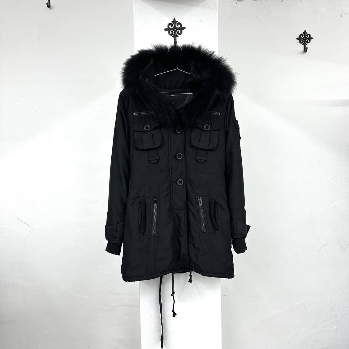 Shiloh fur hood jacket 상품이미지4