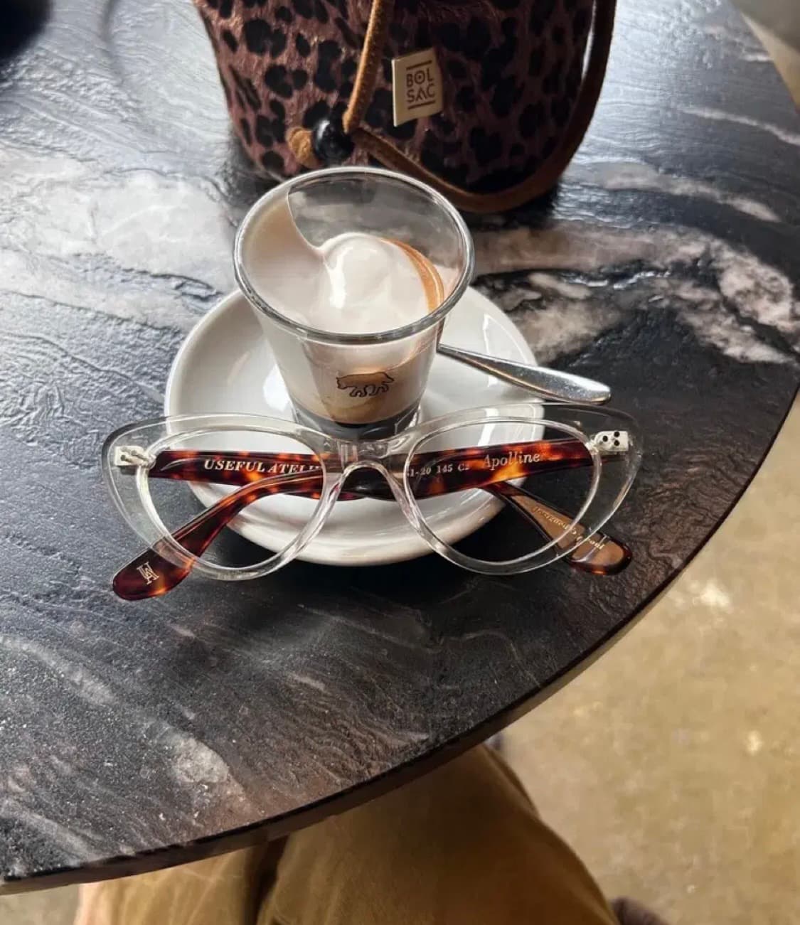 USEFUL ATELIER 투명 안경 상품이미지1