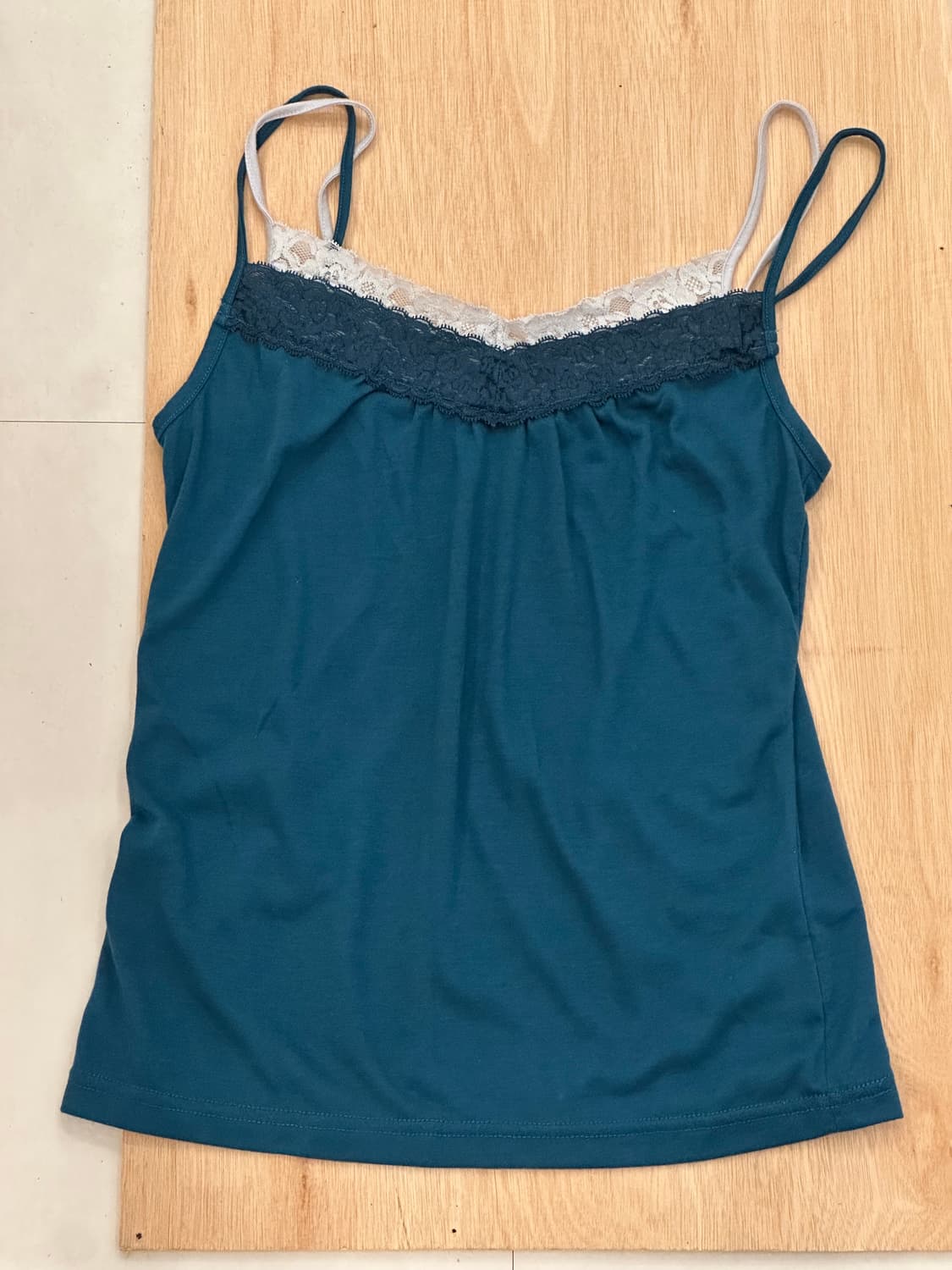 [FORTUNE COOKIES] double lace sleeveless 상품이미지1