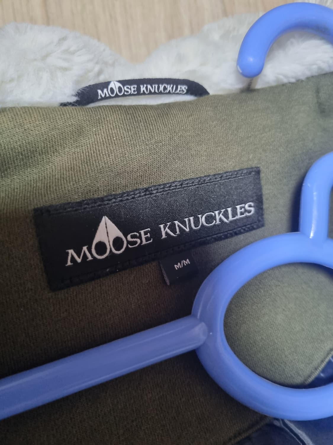 특가)  무스너클버니스웨터자켓. M/XL 상품이미지4