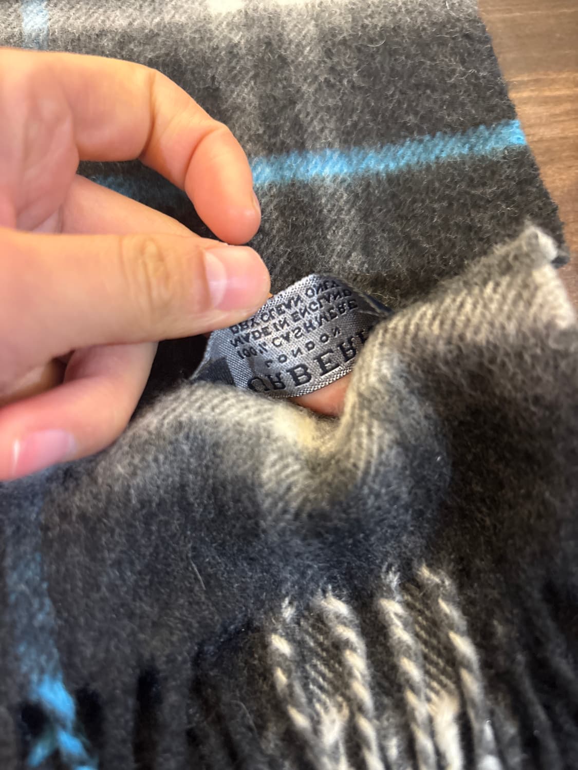 버버리 캐시미어 머플러  상품이미지3