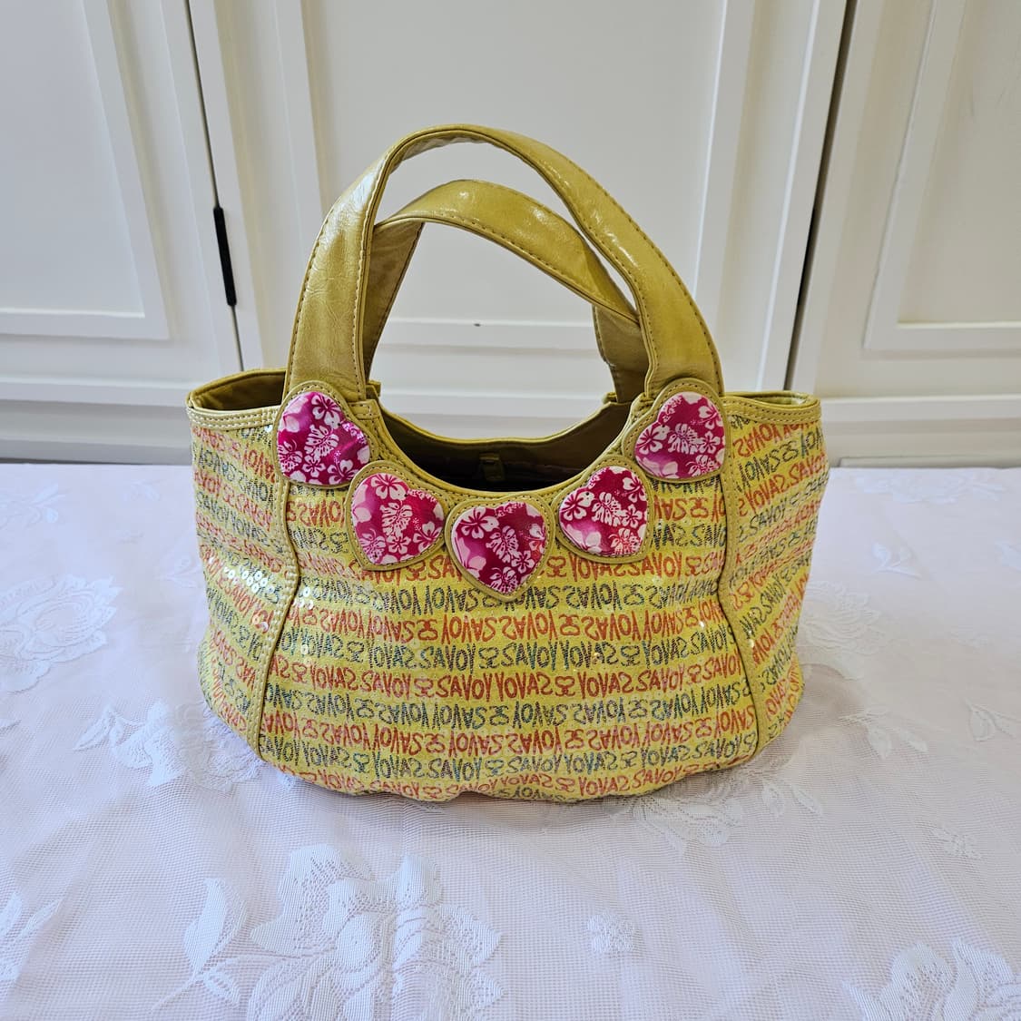 사보이 옐로우 하트 스팽글 토트백 상품이미지1