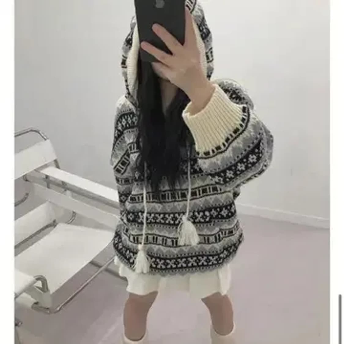 애니원모어 스노우 벌룬 후드니트 상품이미지2