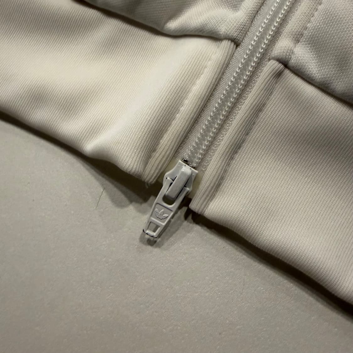 [L] 아디다스 베켄바우어 삼선 트랙탑 져지 집업 화이트 D702 상품이미지7