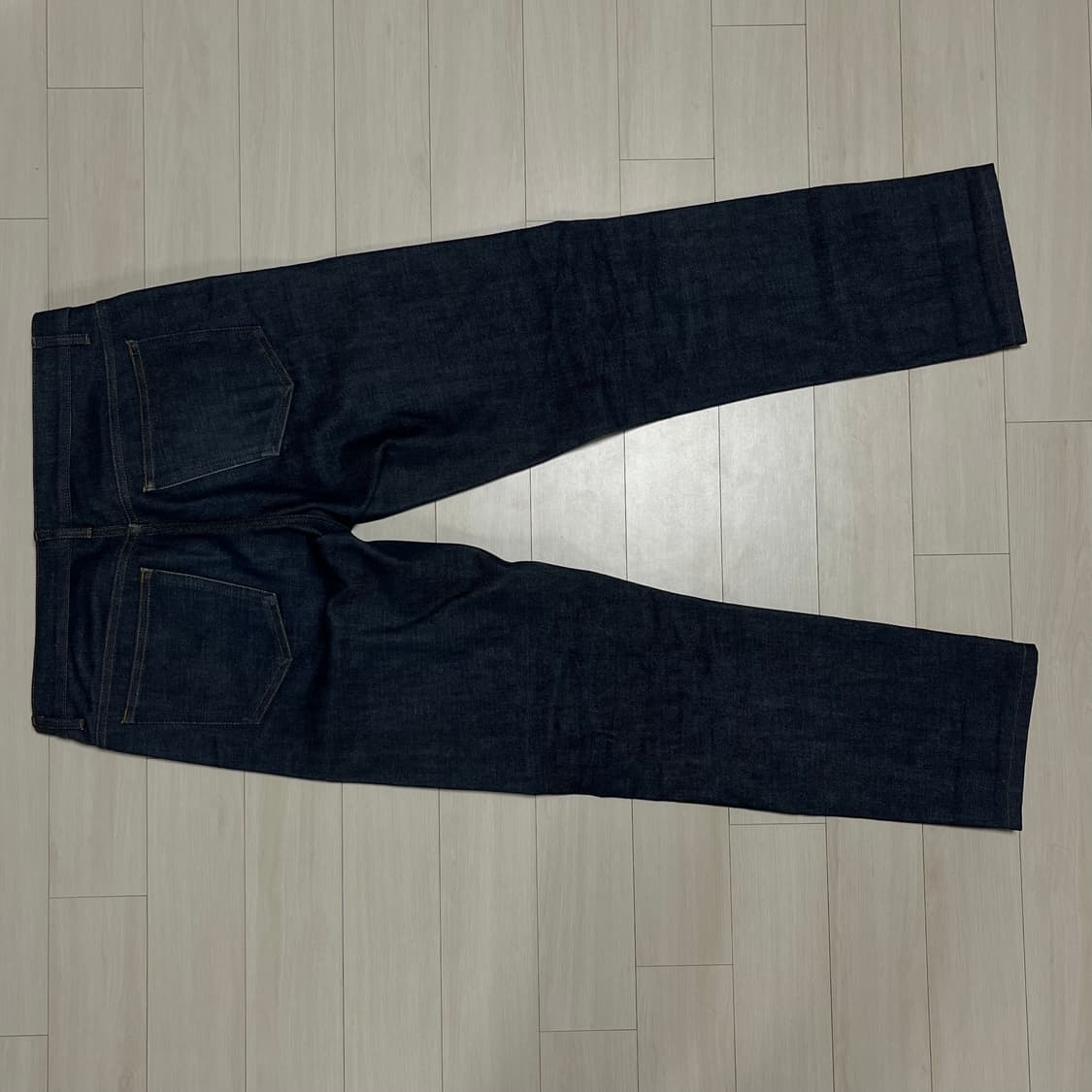 아페쎄 쁘띠 스탠다드 생지 데님 - 31사이즈 상품이미지2