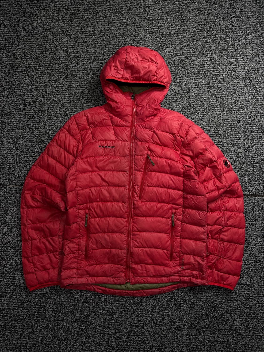 마무트 일판 오리지날 경량 후드 다운 패딩 1914 상품이미지2