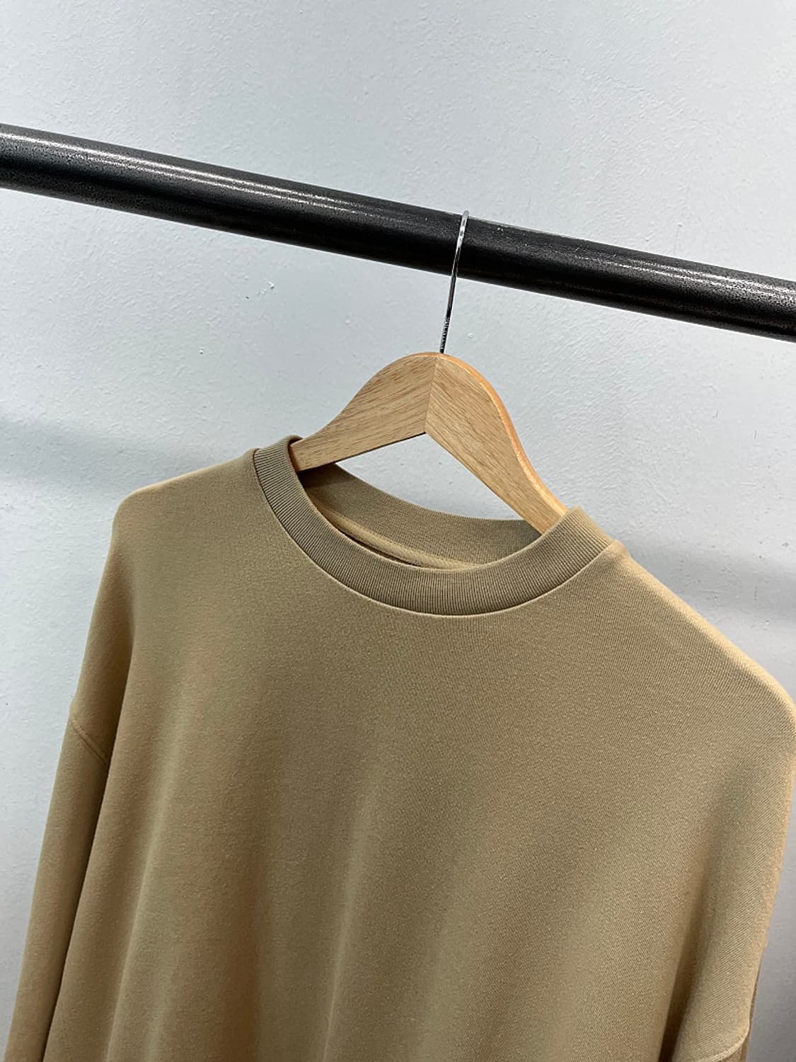 110) 타임 베이지 프린트 맨투맨  상품이미지2