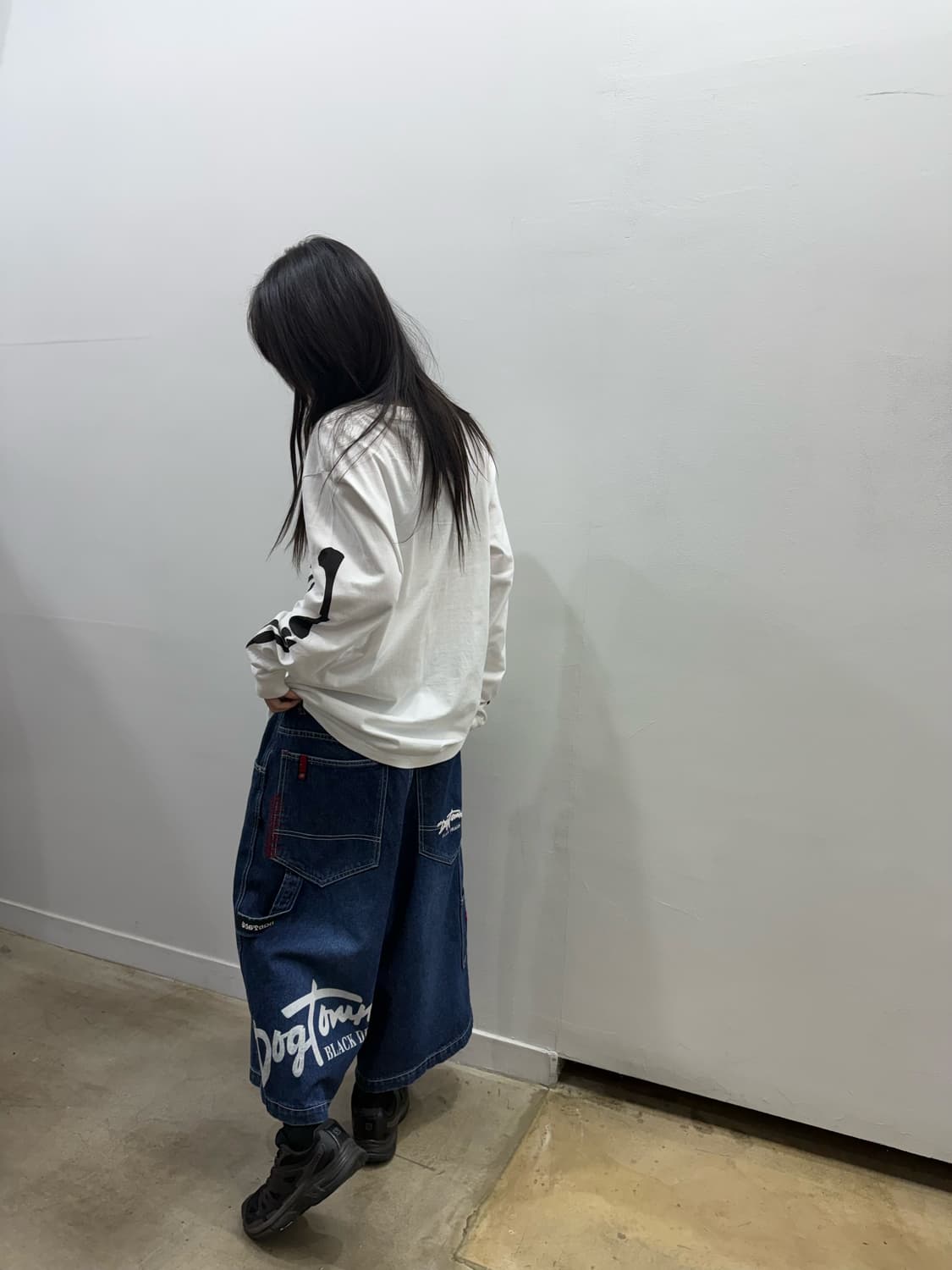 밴슨 본 프린팅 오버핏 롱슬리브 상품이미지8