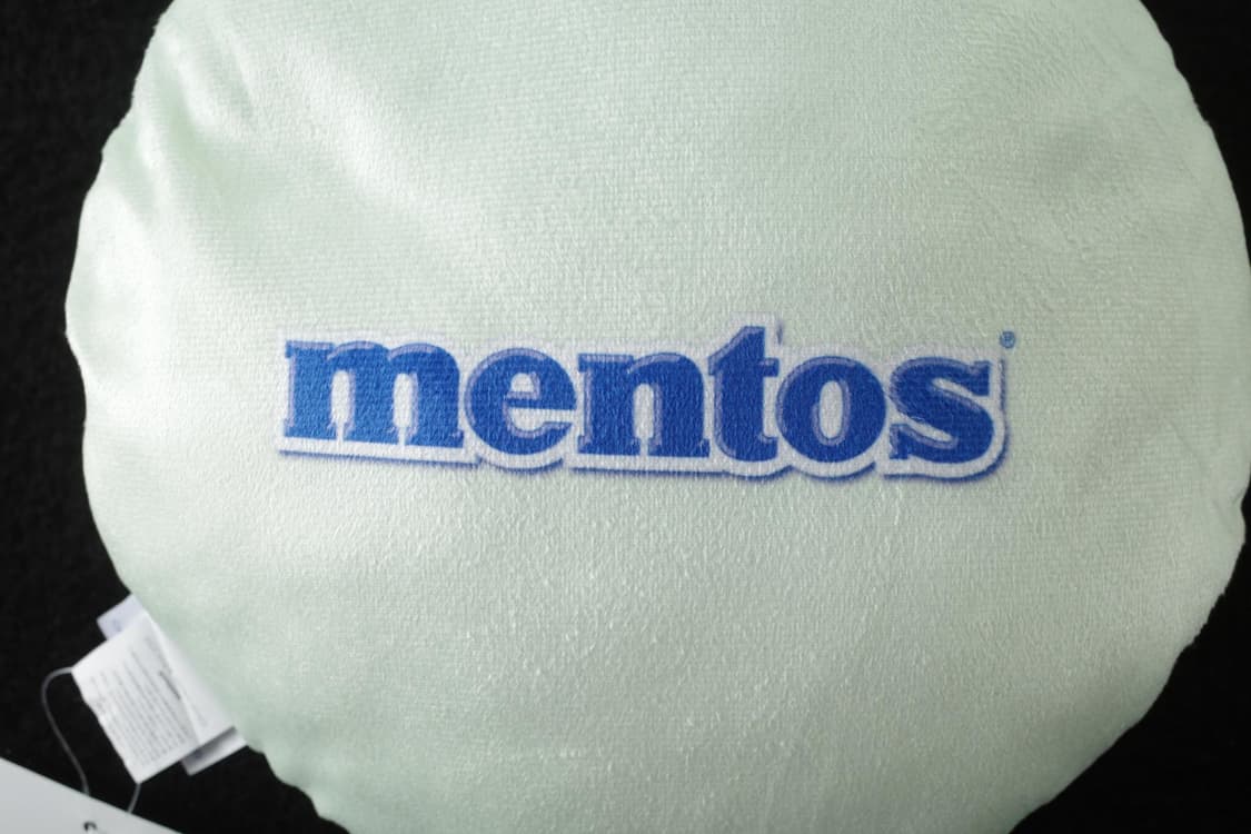 mentos cushion 상품이미지3
