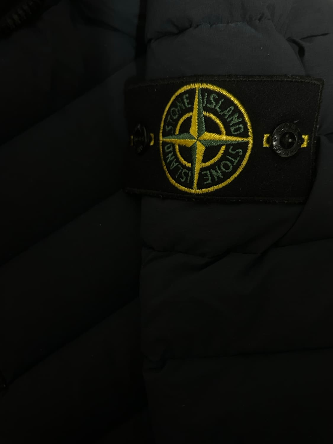 스톤아일랜드 룸우븐 경량패딩 상품이미지6