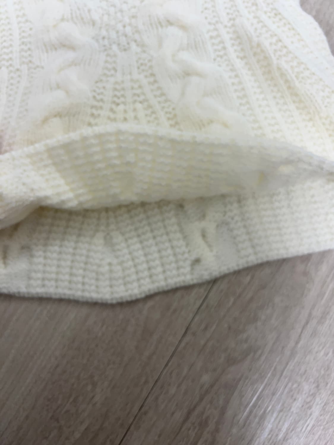 플레어 케이블 니트 슬리브리스 상품이미지2