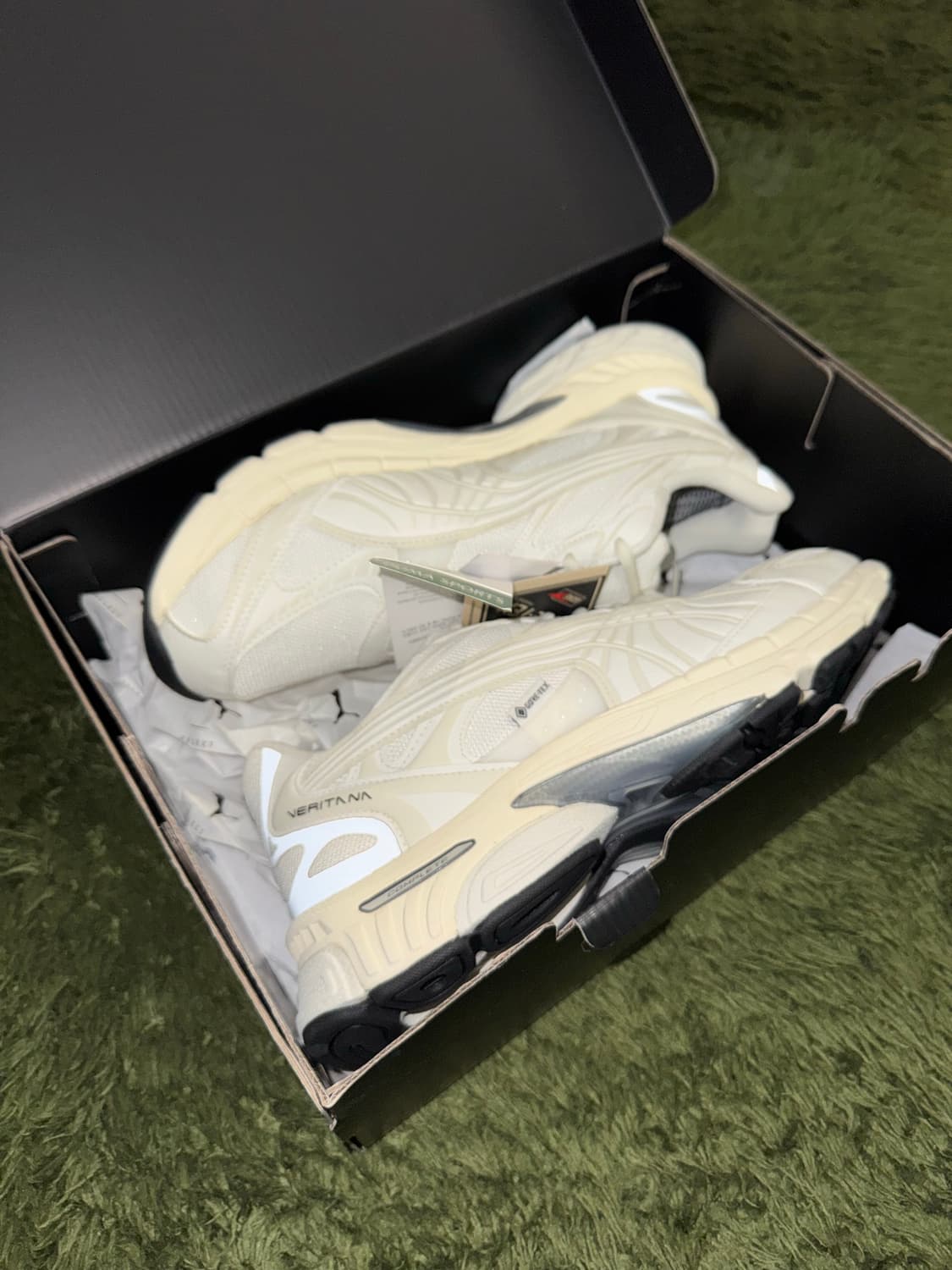 [280] 푸마 베리타나 고어텍스 세일 리플렉티브 오프화이트 상품이미지9