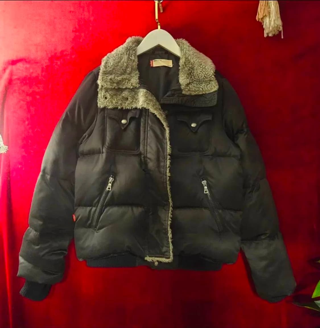 리바이스(Levis) 올드스쿨 카라넥 퍼 오리털 점퍼 90 상품이미지1