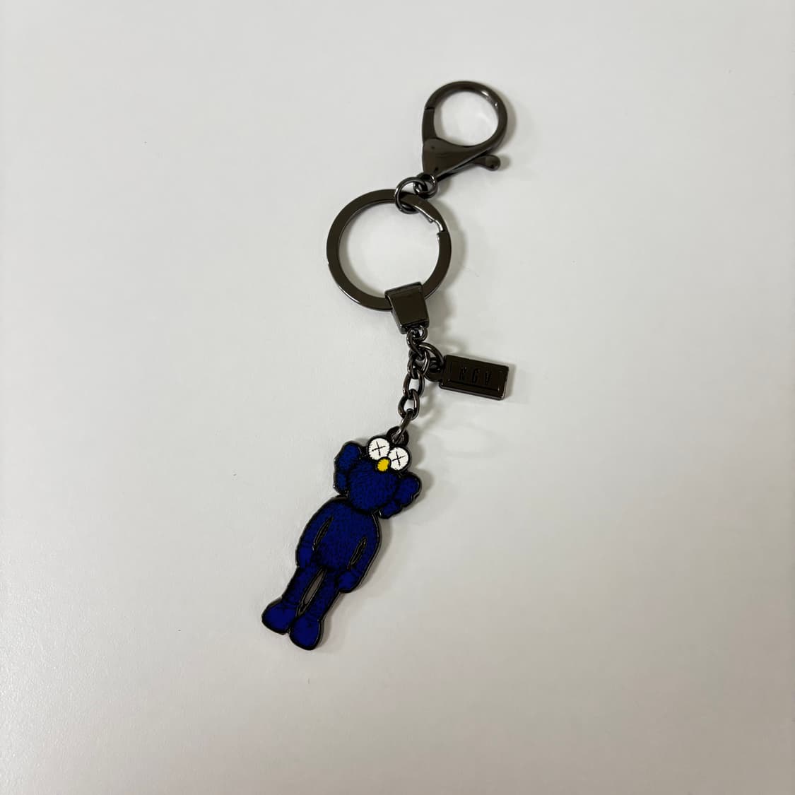 카우스 KAWS NGV 키링 상품이미지2