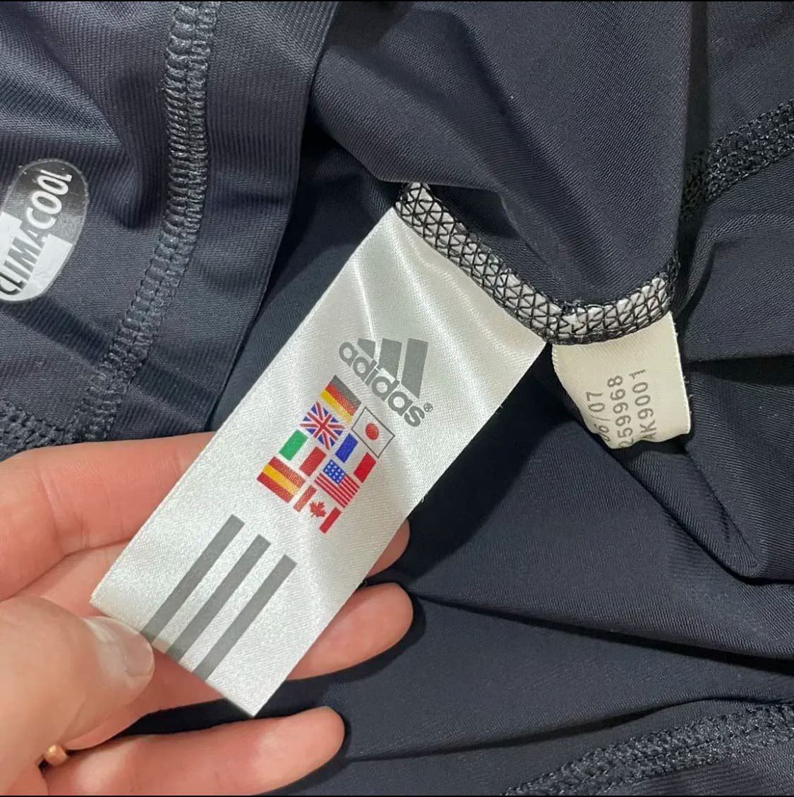 아디다스 테크핏 블랙 기능성티셔츠 여성M 상품이미지5