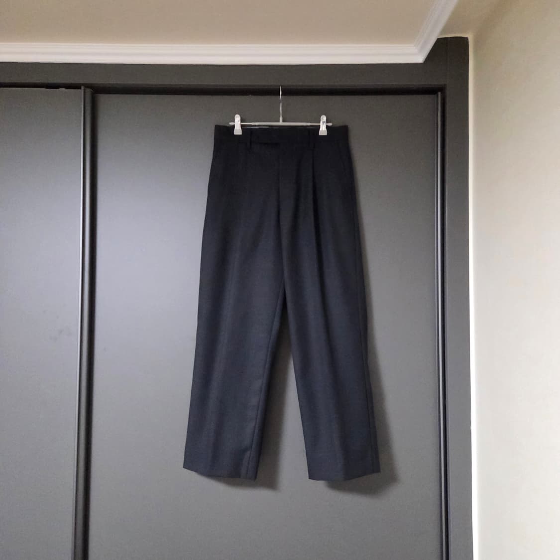 [1] 어나더오피스 레거시 울 트라우저 차콜 / 다크그레이 슬랙스 팬츠 상품이미지1