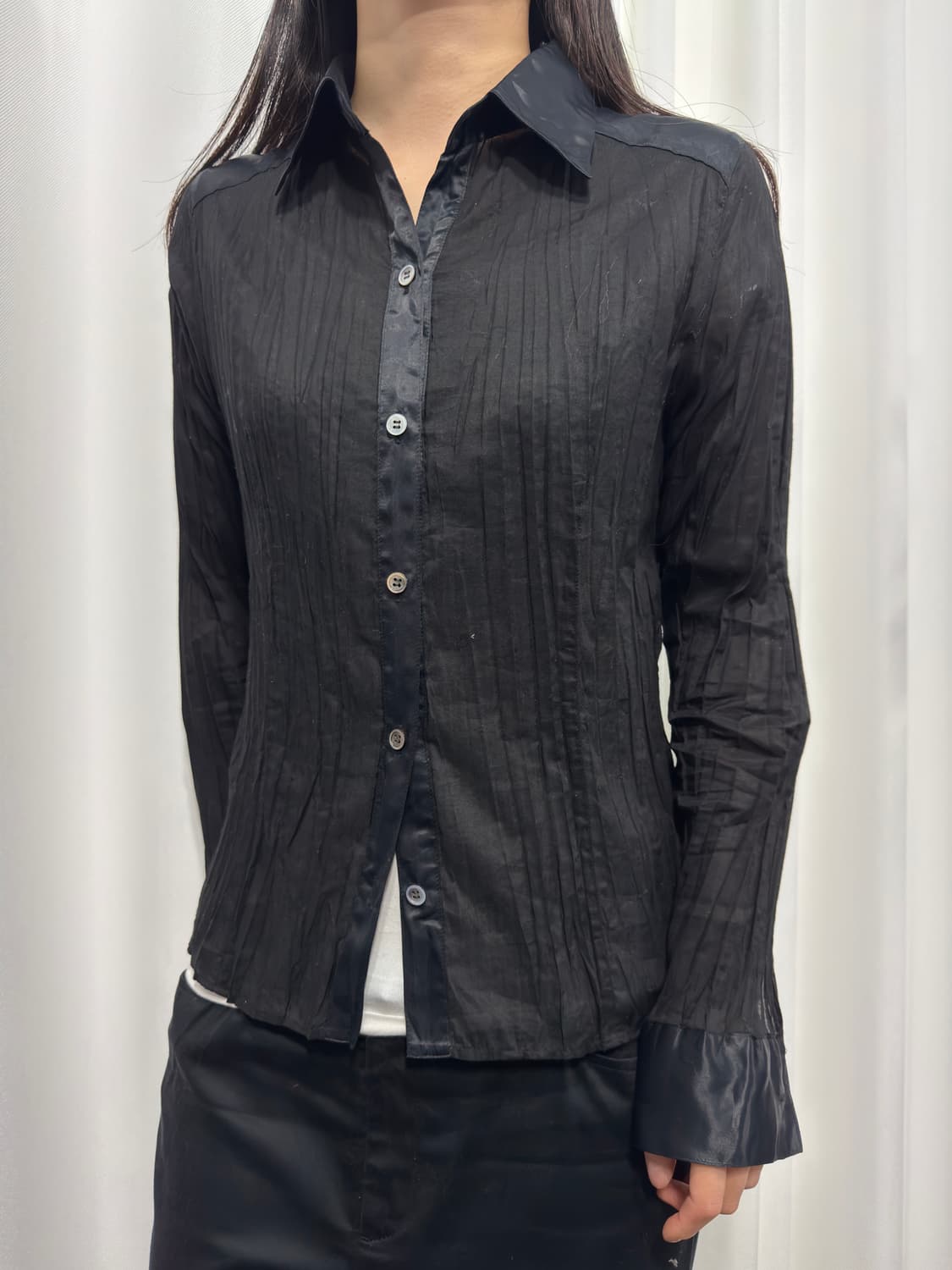 black pleats wrinkle shirt 상품이미지2