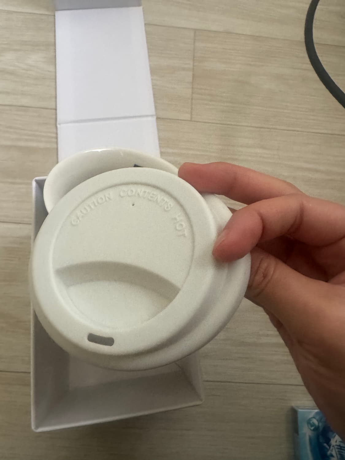 우영미 화이트 로고 텀블러 컵 상품이미지3