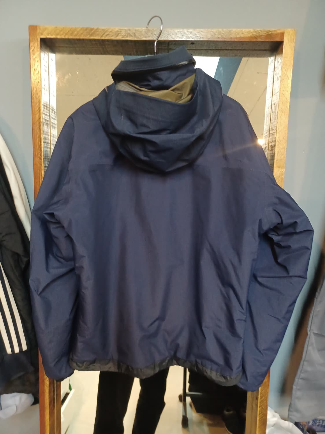 아크테릭스 고어텍스 고프고어 경량패딩 점퍼 s~m 상품이미지2