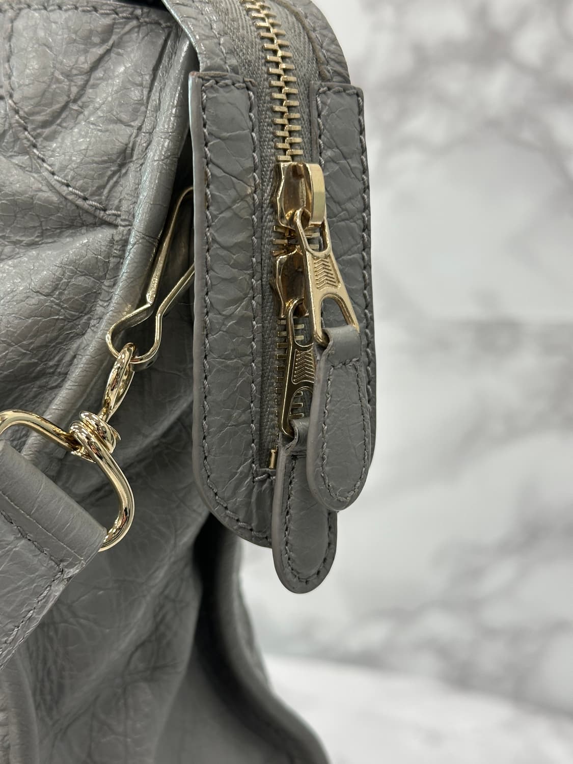 발렌시아가 모터 시티백 그레이 상품이미지5