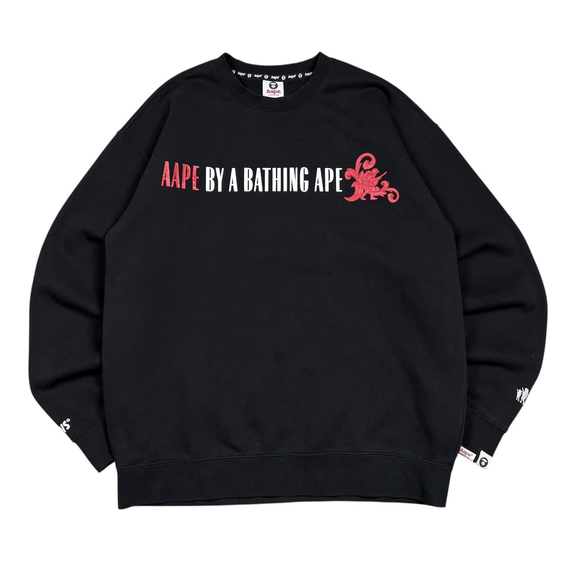 에이프 블랙컬러 빅로고 맨투맨 상품이미지3