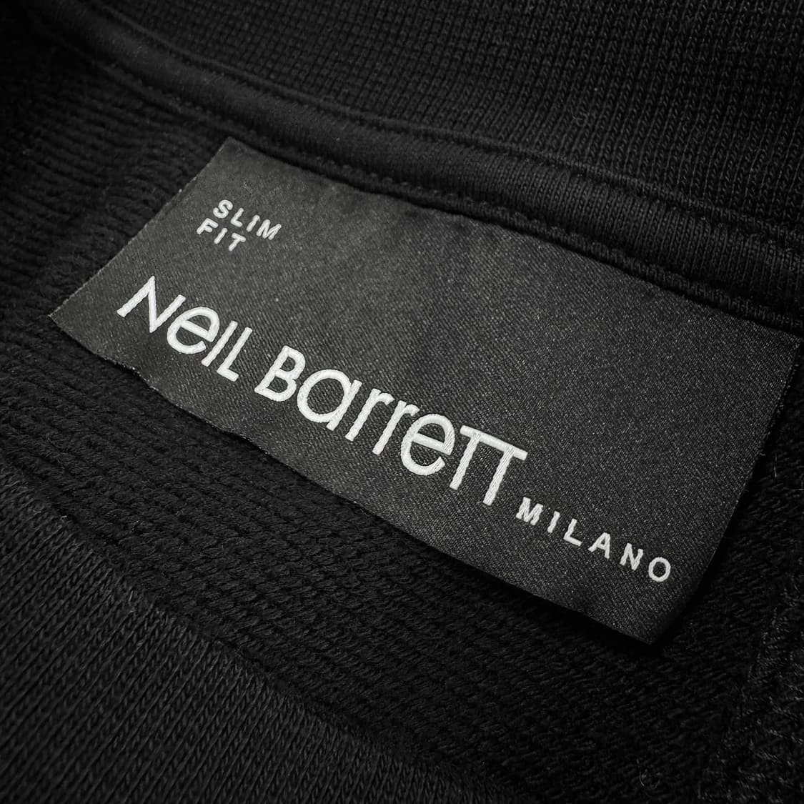 닐바렛 시그니처 썬더 맨투맨 상품이미지3