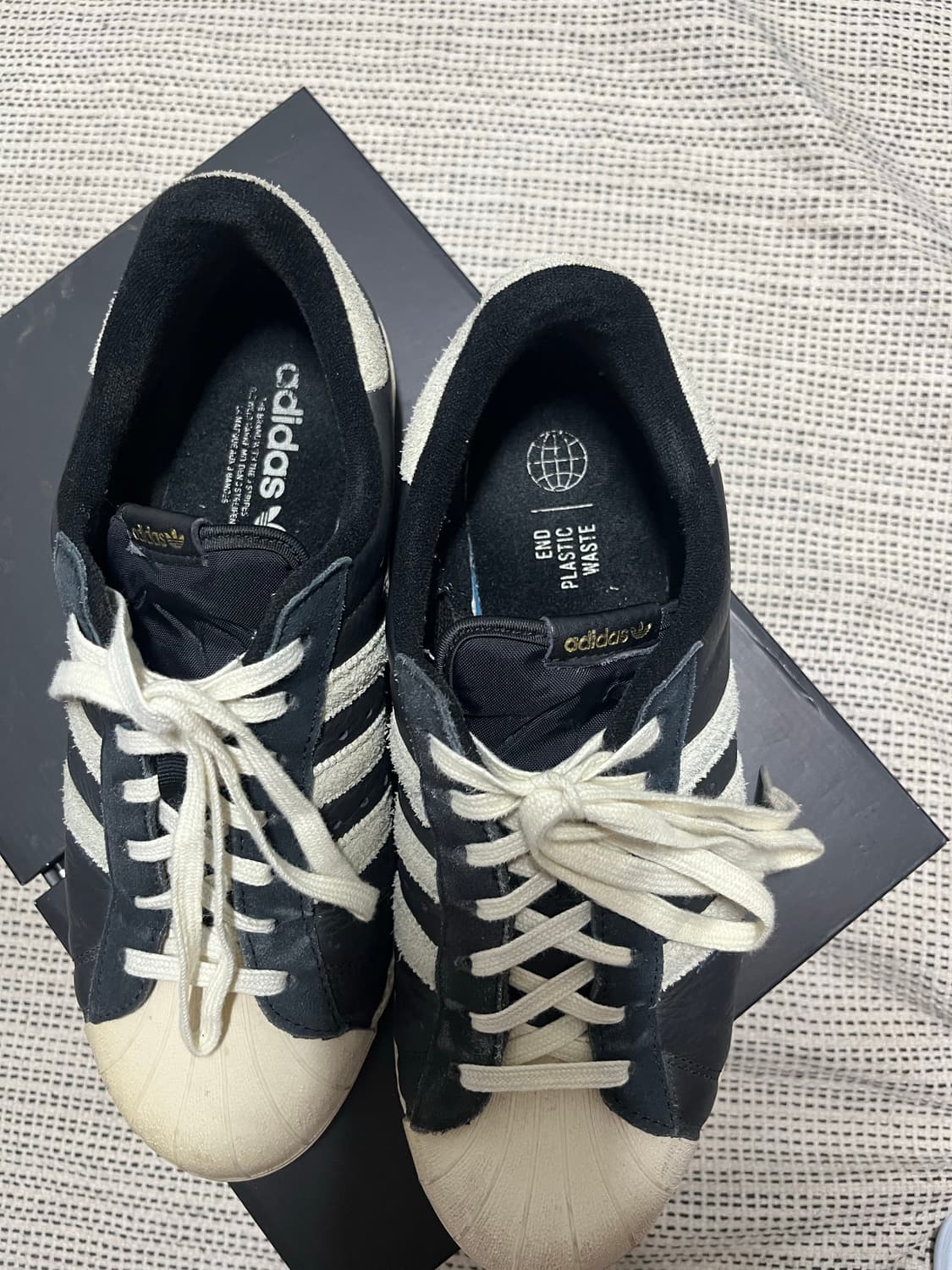 아디다스 슈퍼스타82 상품이미지2