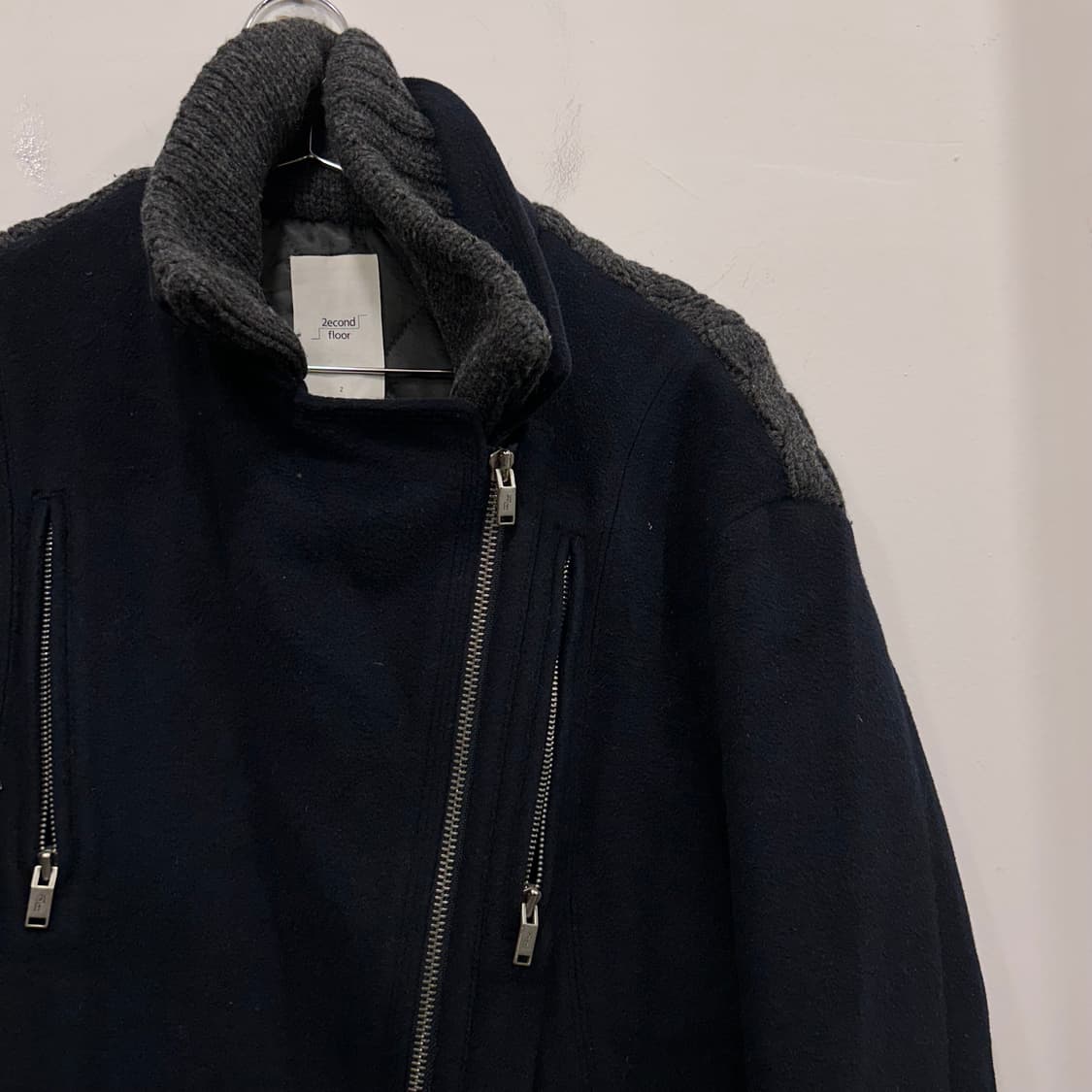 세컨플로어 케시미어블랜드 백니트 사선 울 자켓 상품이미지1