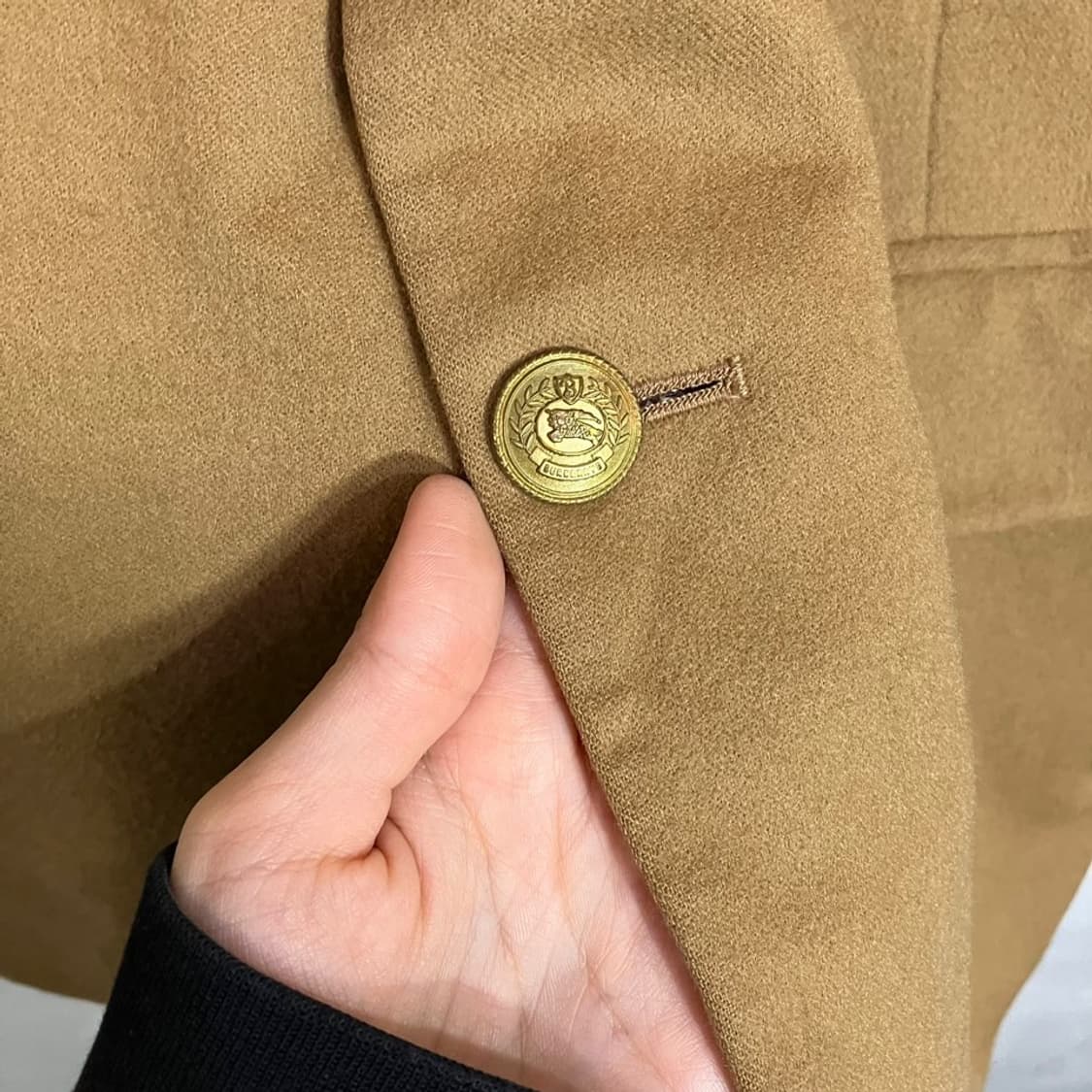 버버리 금장 울 블레이저 상품이미지9