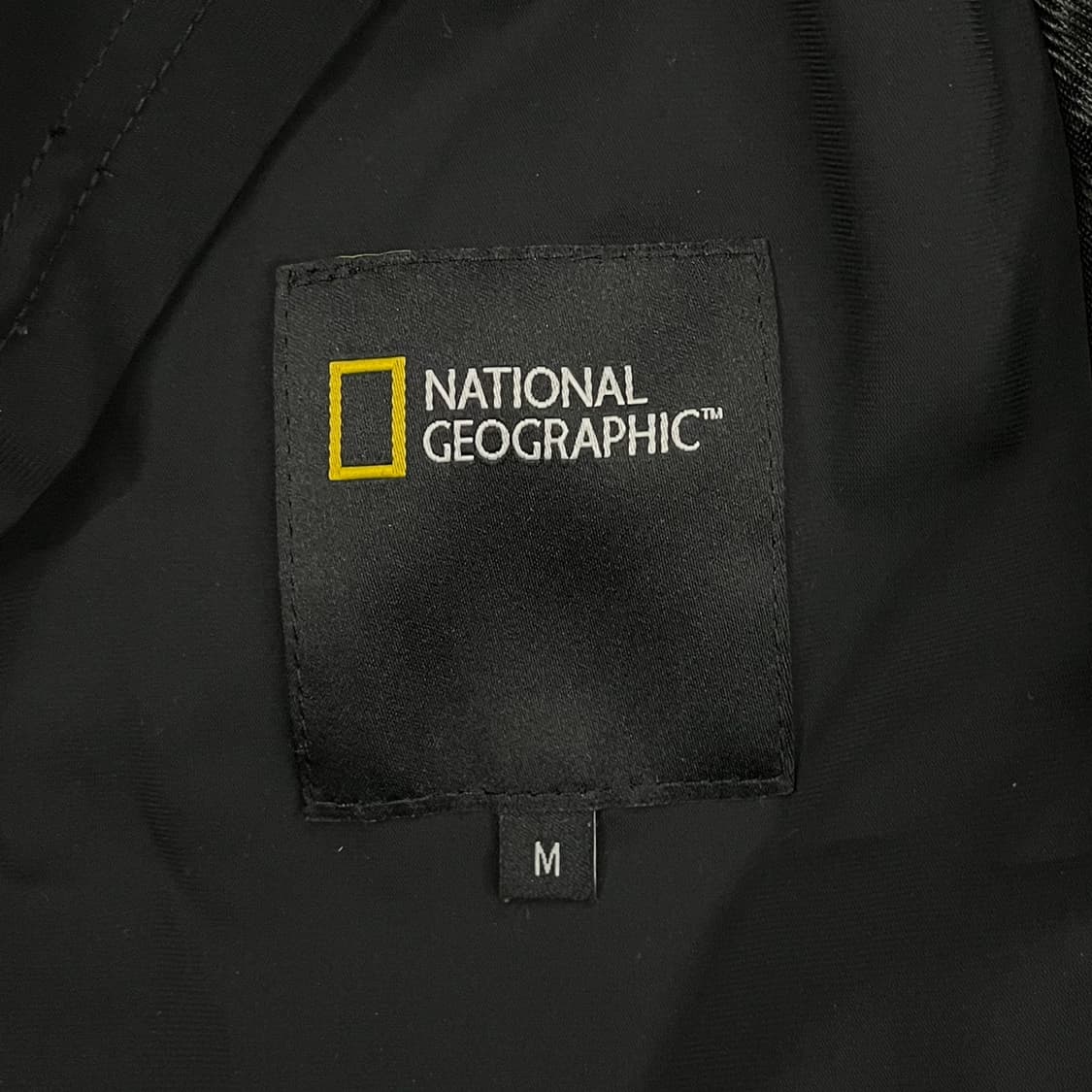 [정품/M] 내셔널지오그래픽 블랙 바람막이 점퍼 b18 상품이미지5