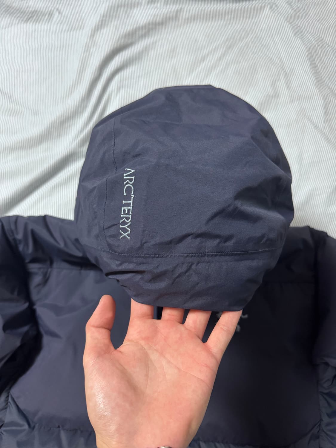 (새상품급) 아크테릭스 토륨 SV 후디 블랙 사파이어 L 상품이미지7