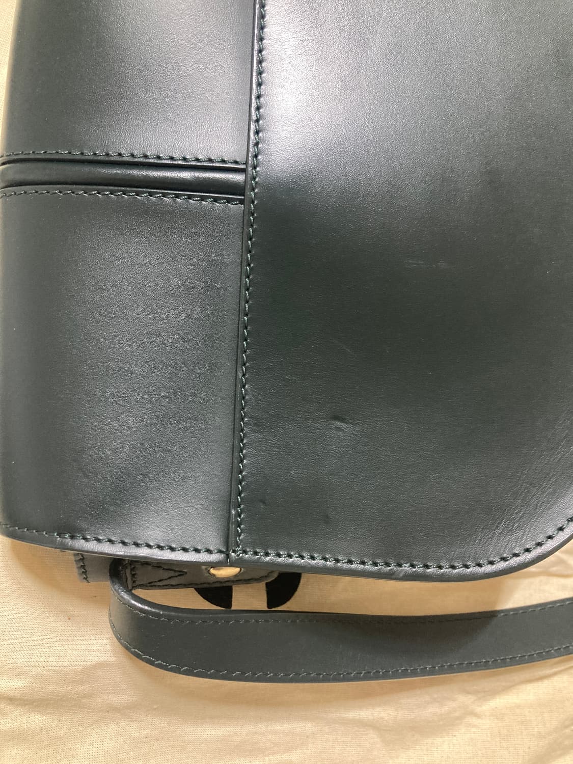 apc아페쎄 베티백 다크그린 상품이미지5