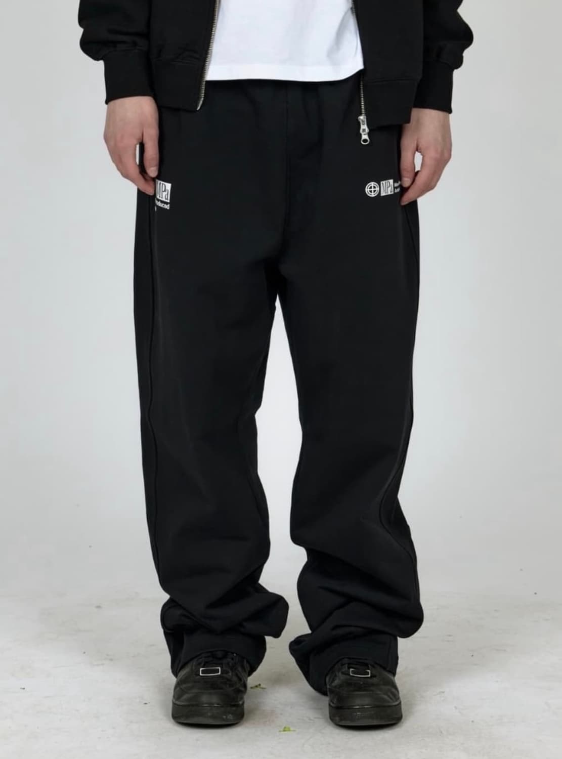 플라스틱 프로덕트 팬츠 m 상품이미지1