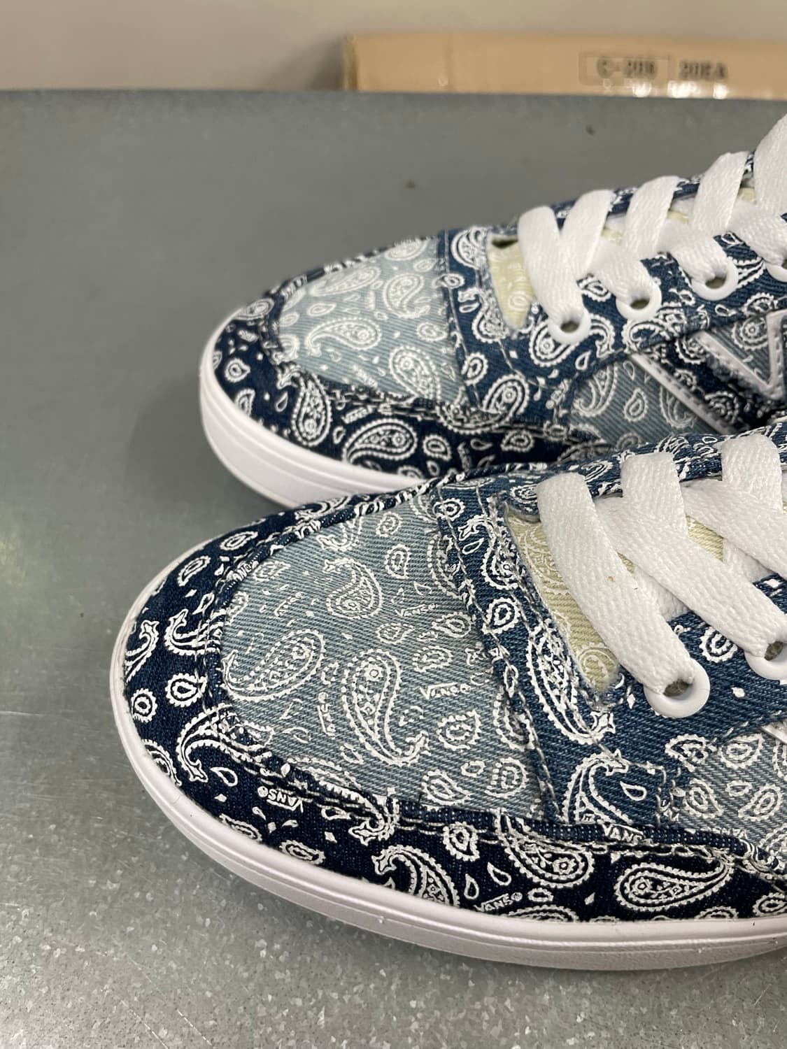 반스 로우랜드 CC 반다나 멀티 260 상품이미지7