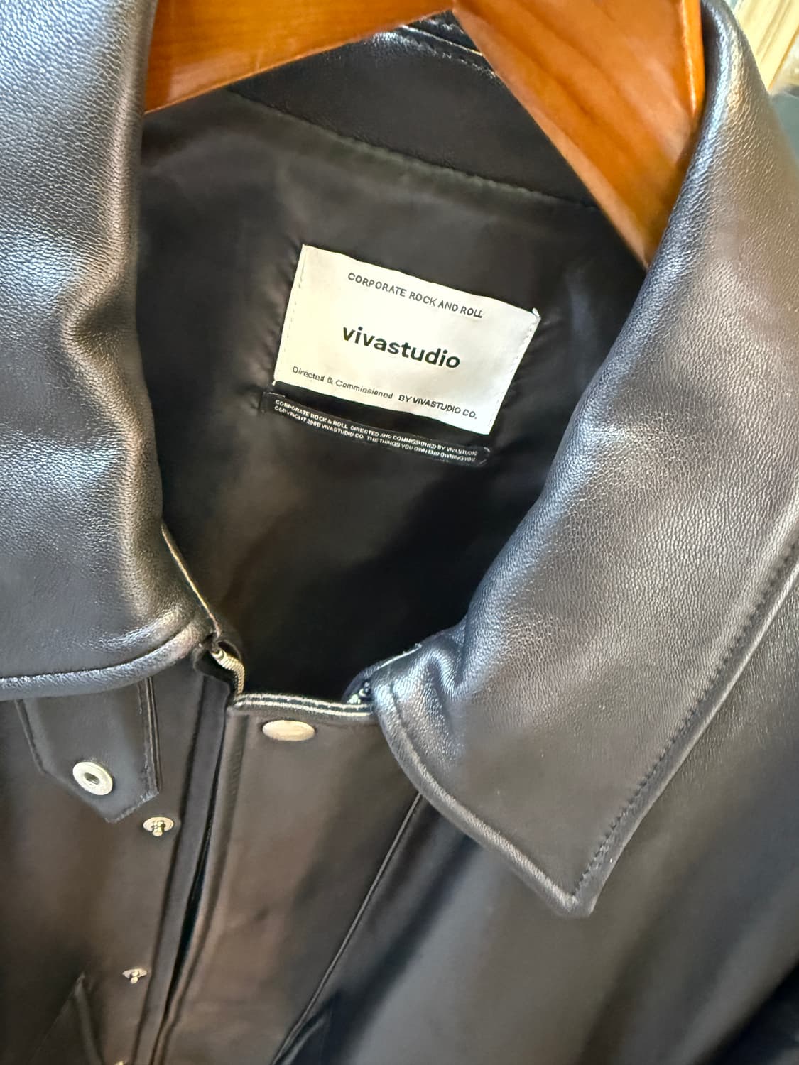비바스튜디오 가죽자켓 상품이미지3