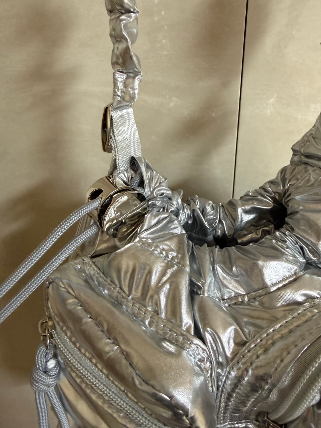 컨트롤프릭스 복조리백 크로스백 실버 상품이미지3