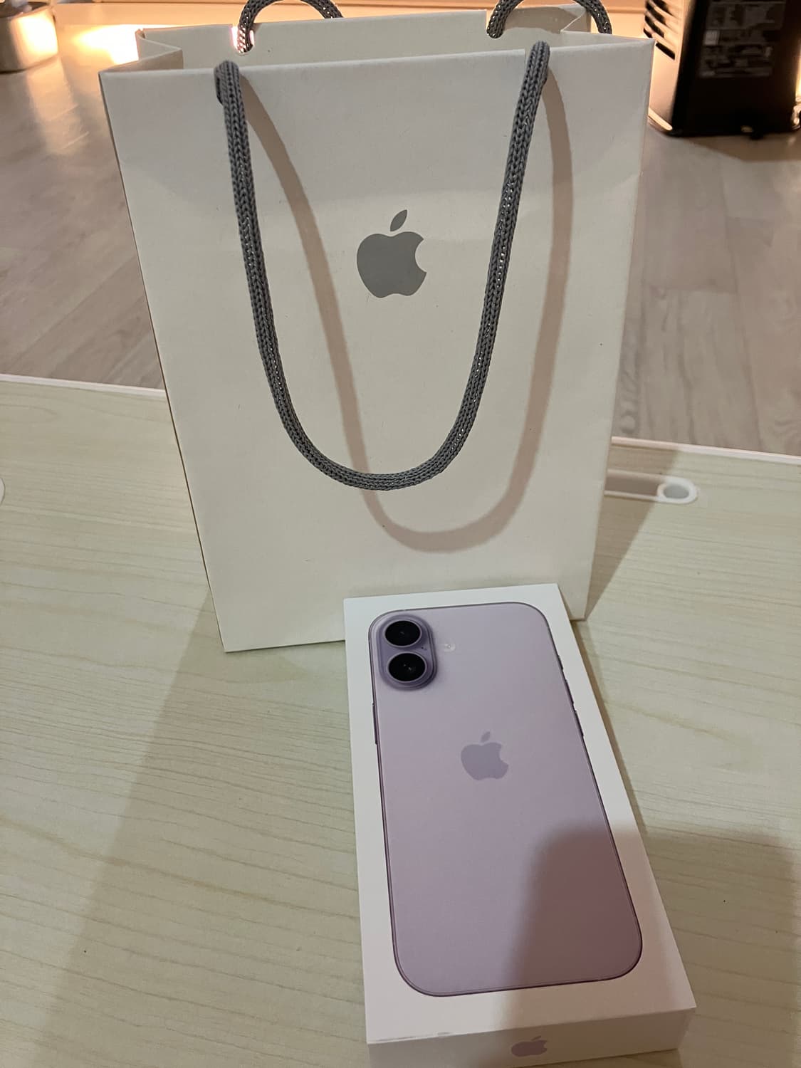 아이폰17 512GB 라벤더 (한달사용,배터리성능100) 상품이미지1