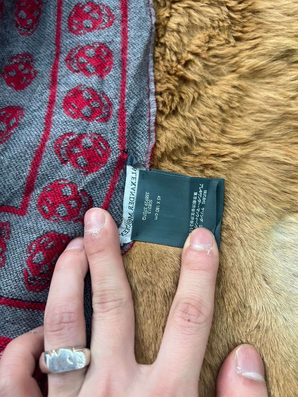 알렉산더 맥퀸 스컬 머플러 상품이미지5