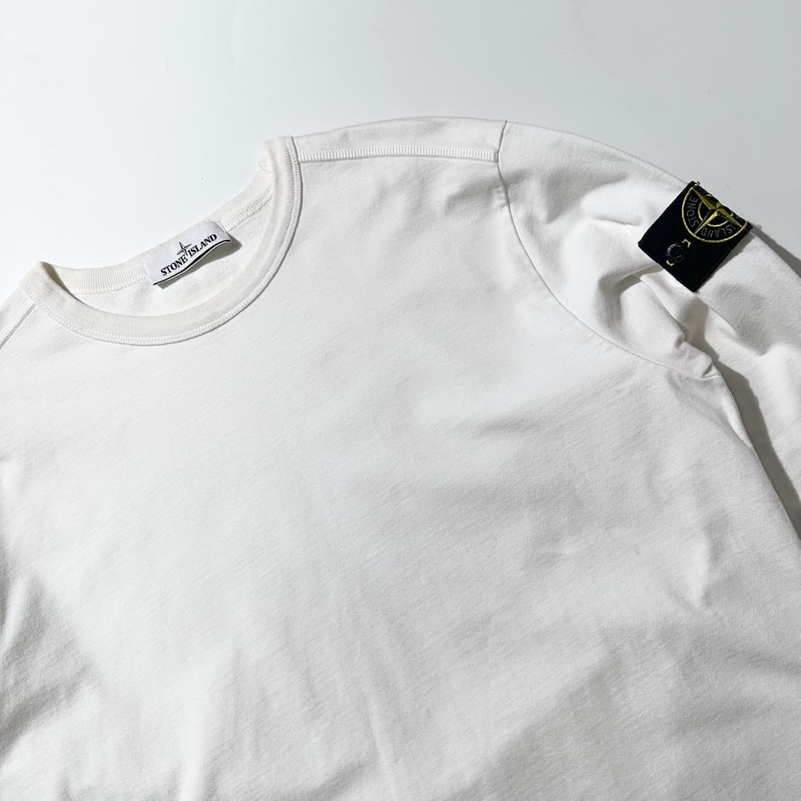 (매장판) 스톤아일랜드 사이드 와펜 롱슬리브 티셔츠 상품이미지3