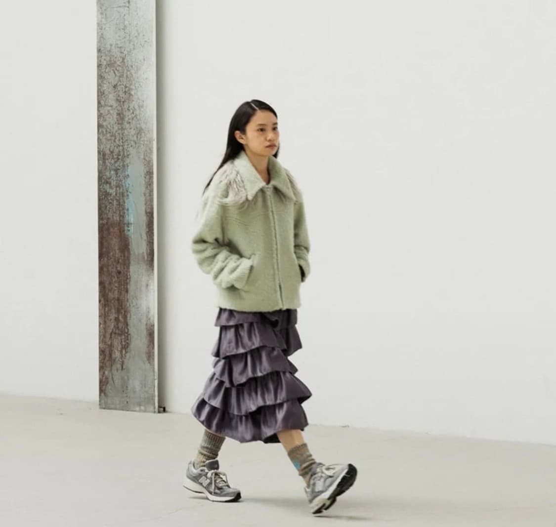 999휴머니티 치마  상품이미지2