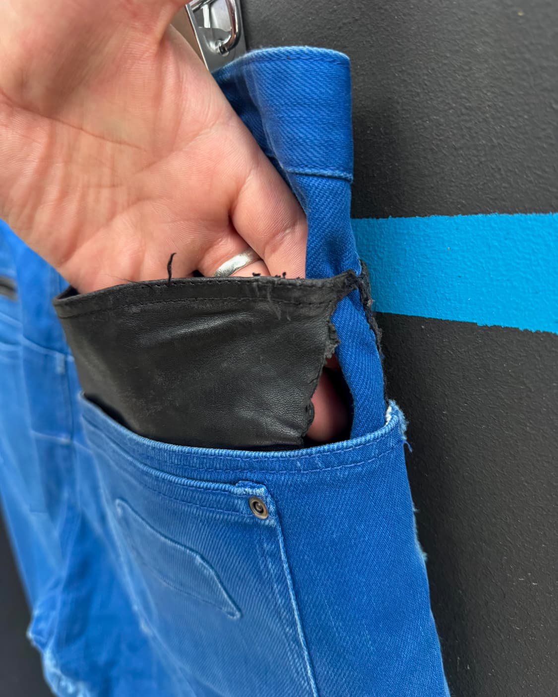 KIIT – Leather Patch Blue Denim Pants 상품이미지10