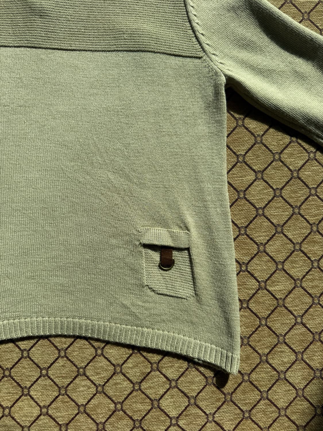 아이보리 넥 디테일 니트 상품이미지3