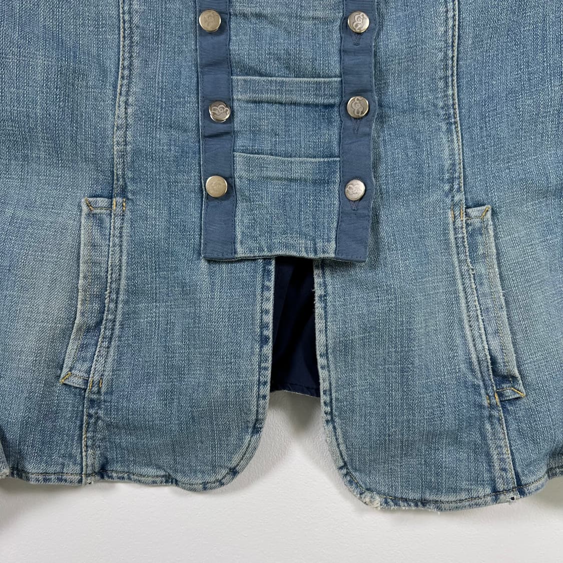 엠포리오 아르마니 데님 재킷 상품이미지3