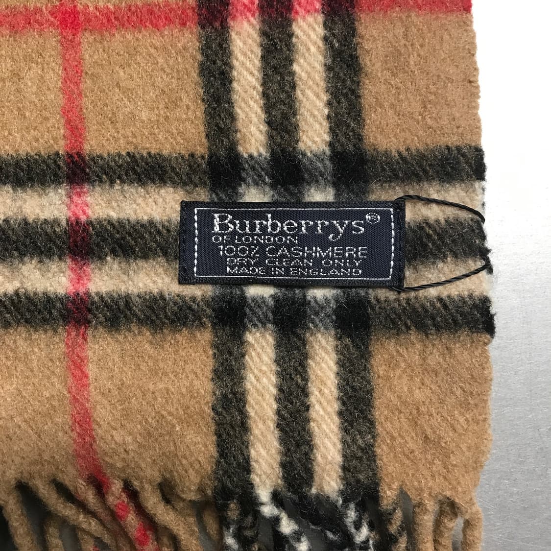 버버리 정품 캐시미어 머플러 베이지 상품이미지4