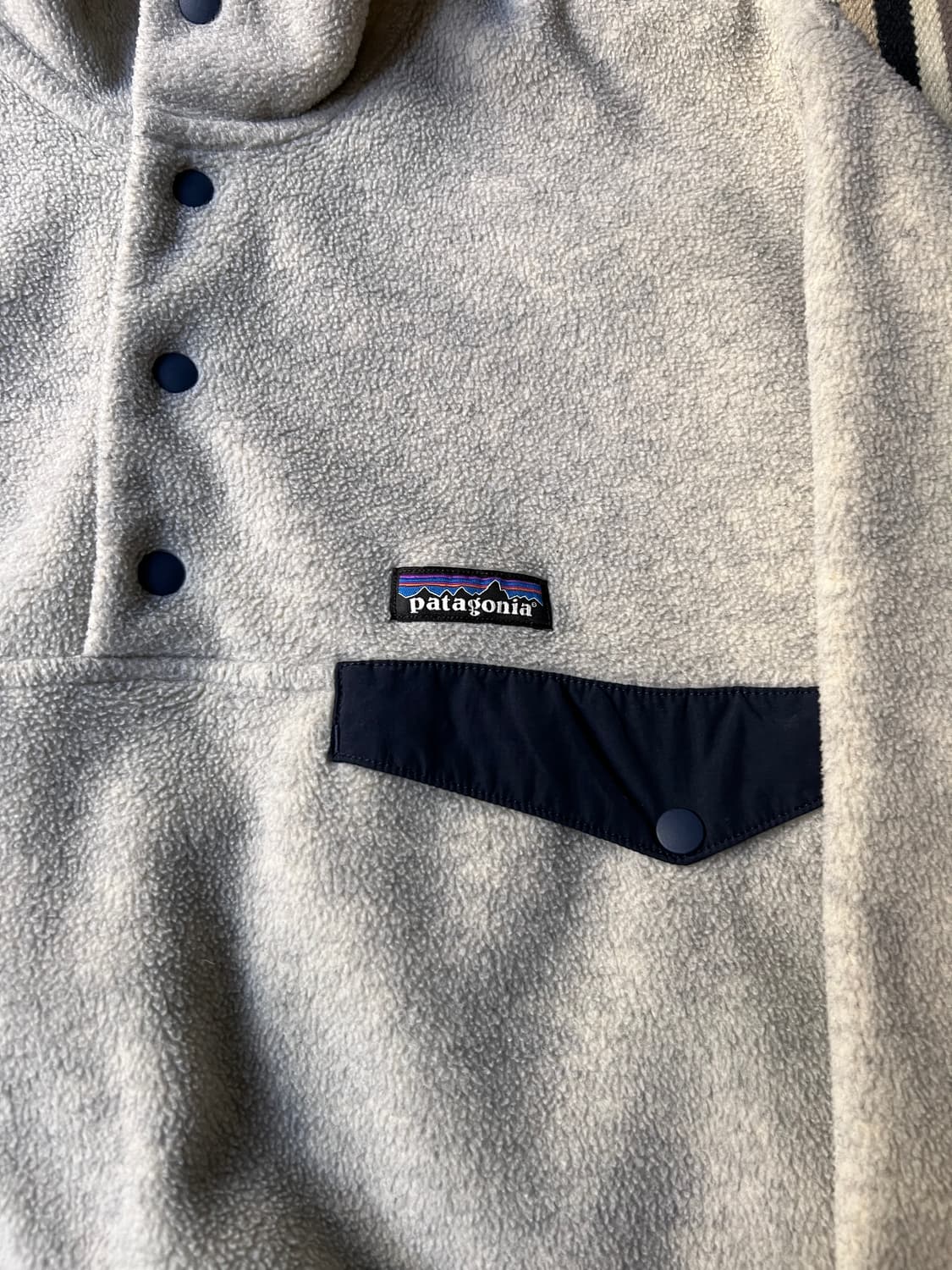 [L]파타고니아 신칠라 체스트 포켓 멜란지 플리스 풀오버 스웻셔츠 상품이미지4