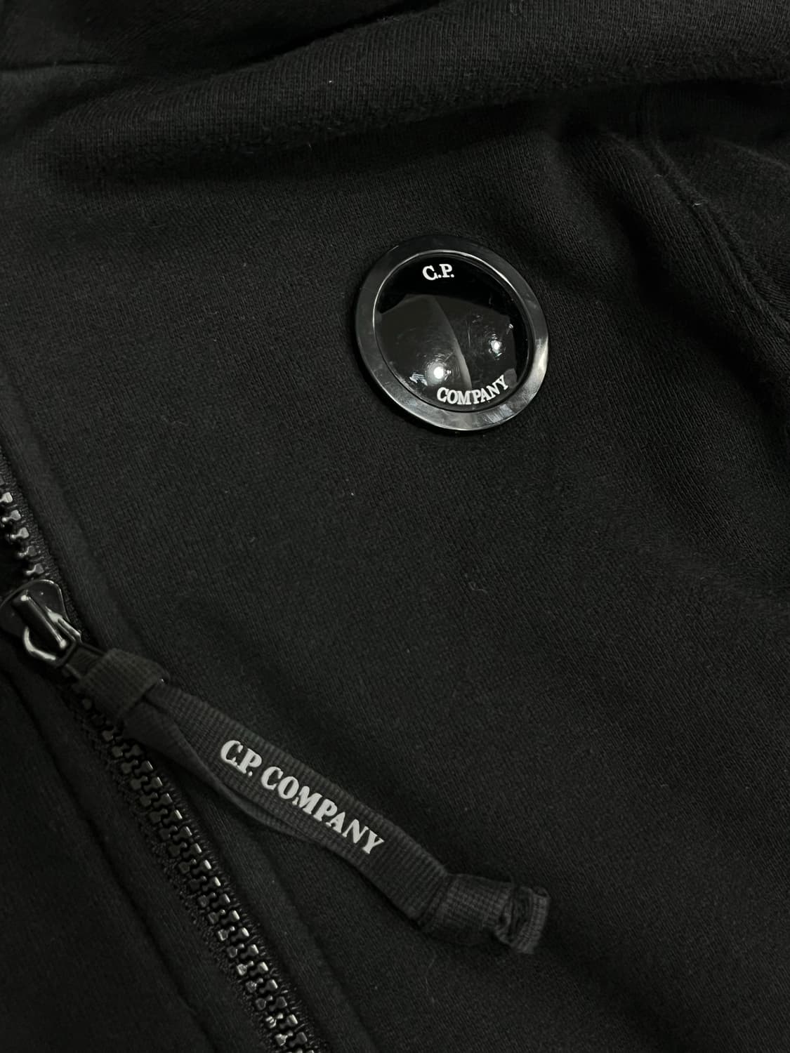 C.P.컴퍼니 하이넥 렌즈 후드 집업 105  상품이미지6
